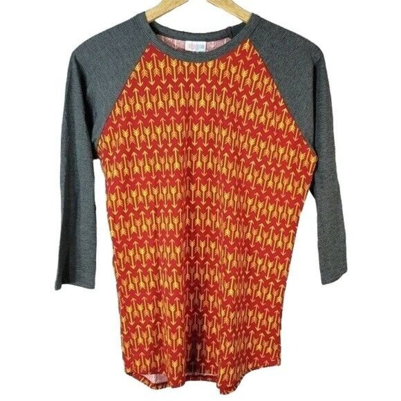 2/$15 LuLaRoe Randy Raglan Top Red Gray Small Crew Neck 3/4 Sleeve Design Arrows - Picture 4 of 6